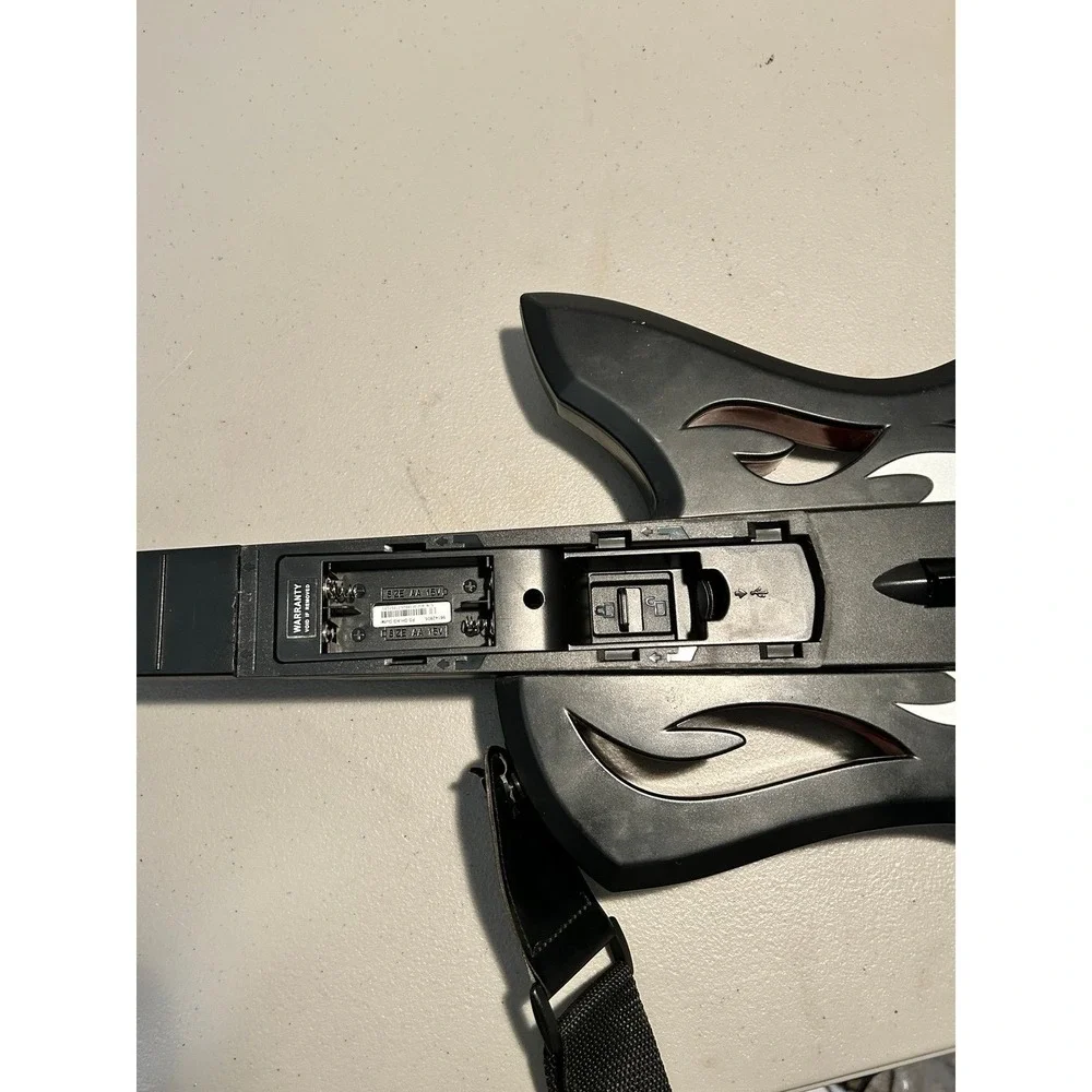 PS3 GUITAR HERO WARRIORS OF ROCK CONTROLLER W/‎ STRAP 96142805 No Dongle